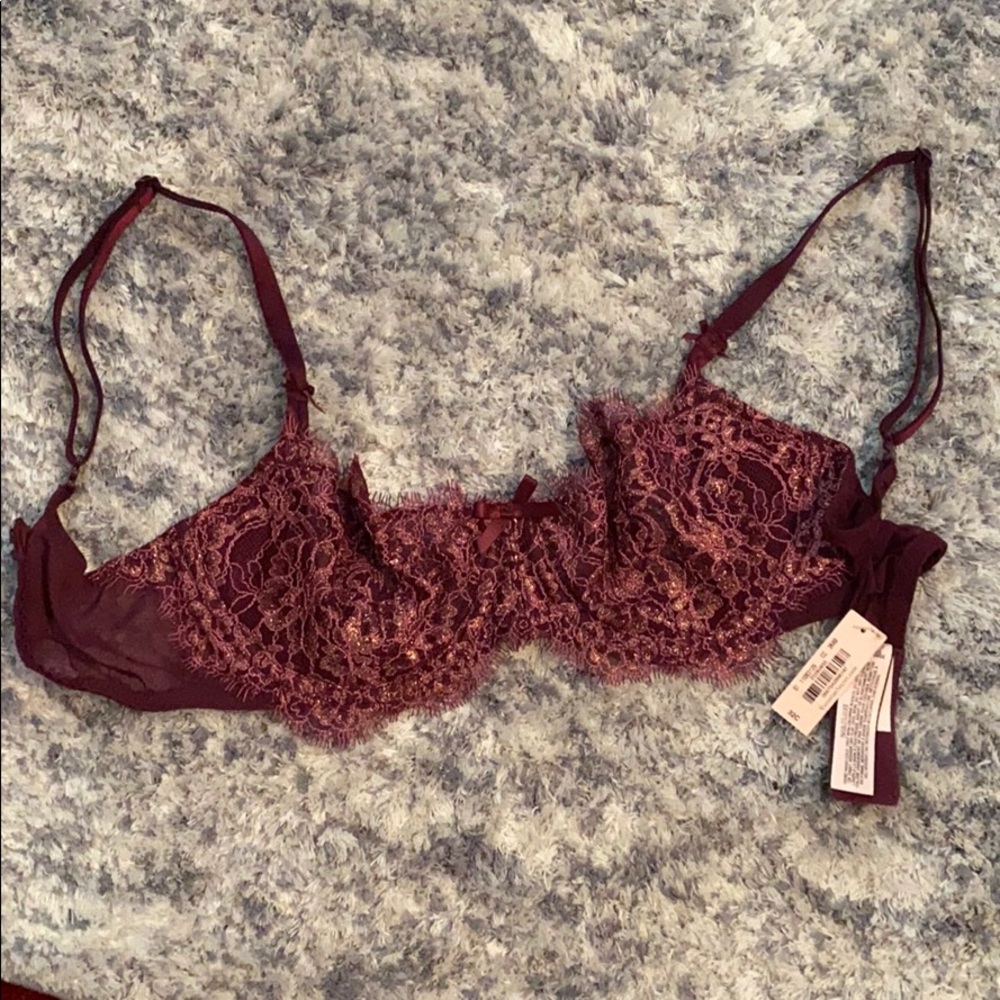 Victoria’s Secret bra
